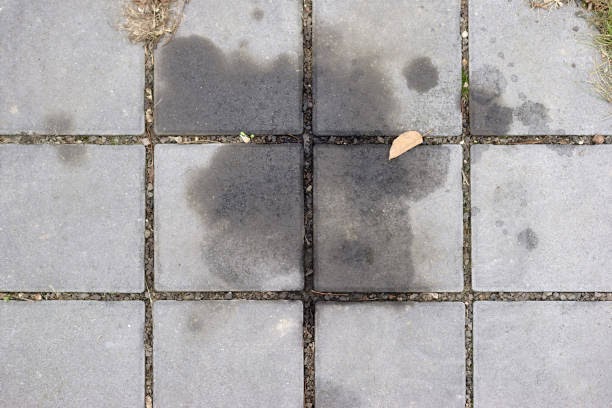 Pavement And Sidewalk Cleaning, How To Clean Up Cooking Oil Spill On Tile Floor